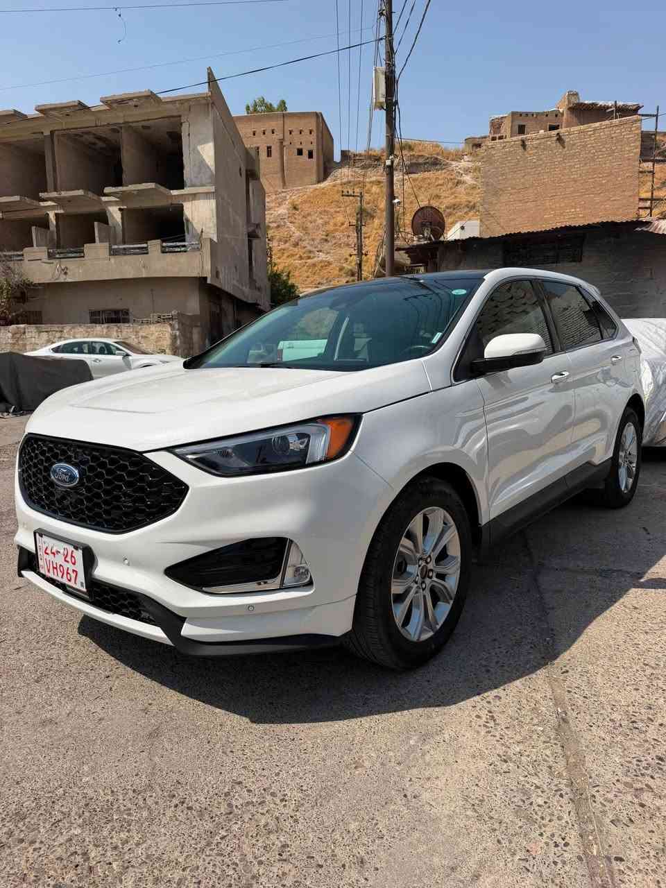فؤرد ايدج ٢٠٢٤ تيتانيوم كه نه دي كلين تايتل 
فول فول 
پانؤراما گوشن خزن گوشن هيته ر صندوق شاپ 
شاشه گه وره بي صبوخ بي داخلي ايرباگ شان و سوكان بيلادي دانرايته وه له كه نه دا گير مكينه هه موو گياني به شه رت ٤٢ مايل ر ؤشتوه 
تب هه ولير كاتي ٤٥ رؤژي ماوه *********** أربيل, العراق
