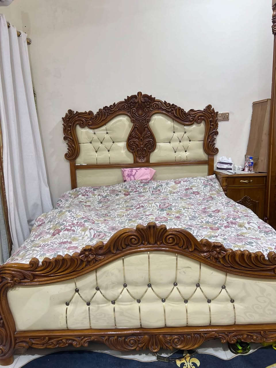غرفه نوم تفصال للبيع سعرهه 2ونص مليون العنوان البصره الموشراي لا يتعبني رجاءً ***********
