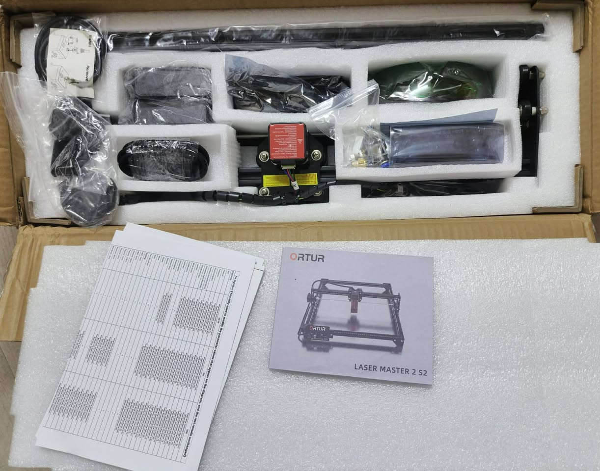 🔥 للبيع: ماكينة حفر وقص ليزر ORTUR Laser Master 2 S2 🔥
إذا كنت تبحث عن ماكينة ليزر احترافية للمشاريع والأعمال اليدوية، فإن ORTUR Laser Master 2 S2 من أفضل الخيارات بفضل سرعتها العالية ودقتها في الحفر.
✅ المميزات:
حفر بدقة عالية على الخشب، الجلد، الورق، الكرتون، الأكريليك الداكن، والألمنيوم المؤكسد.
مناسبة لعمل اللوحات، الهدايا، الشعارات، والأعمال الفنية.
هيكل متين وثابت يمنح نتائج دقيقة.
متوافقة مع برامج LightBurn و LaserGRBL.
سهلة التركيب والاستخدام.
📦 الحالة:
نظيفة وجاهزة للعمل.
جميع الملحقات الأساسية موجودة.
💰 السعر: (300 الف دينار ) يوجد توصيل 
📩 للتواصل والاستفسار عبر الخاص او الاتصال على الرقم ***********.
