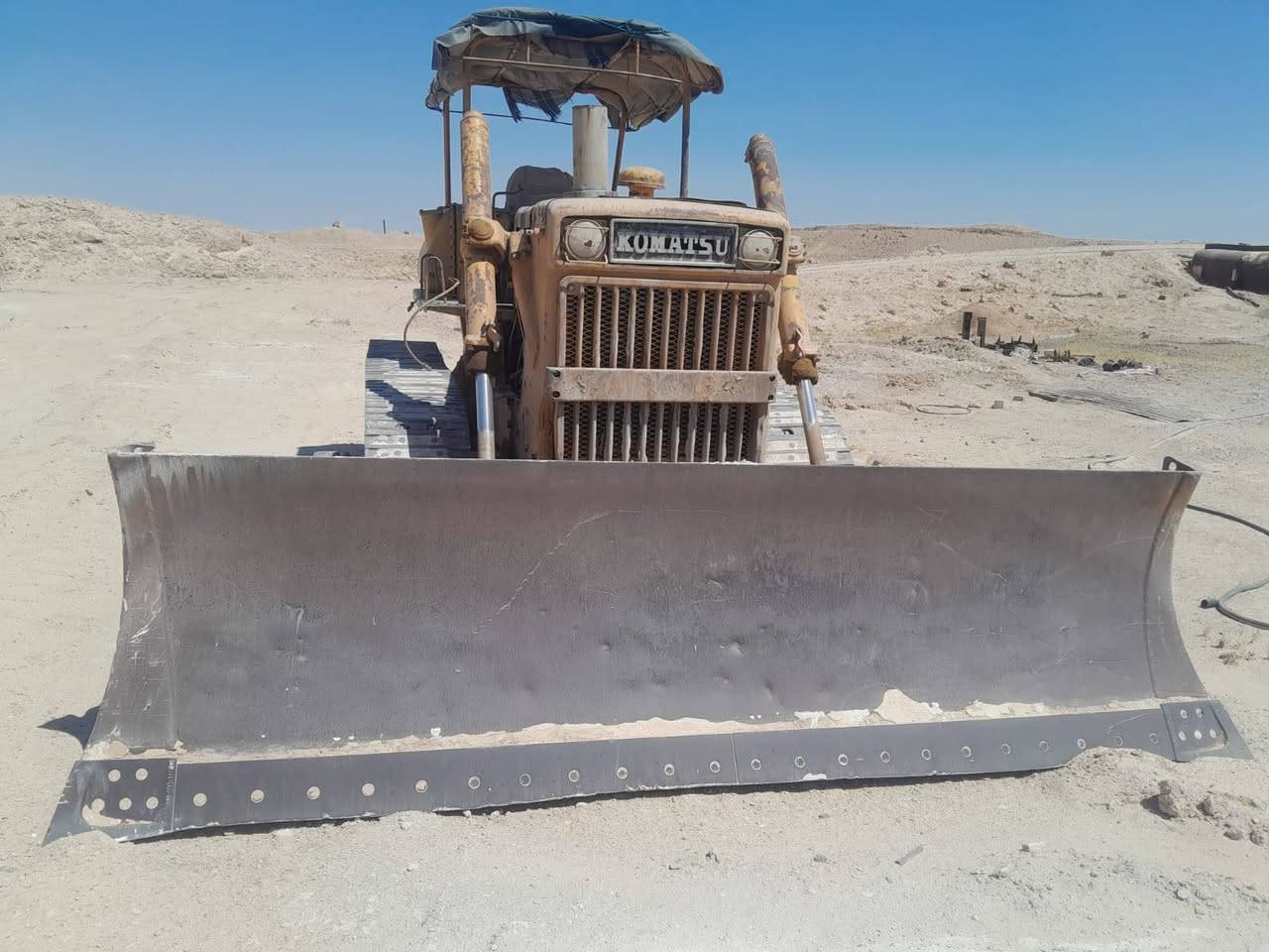 مكلف بلنشر
للبيع كوماتسو  
التفاصيل اتصل على الرقم 
:***********
