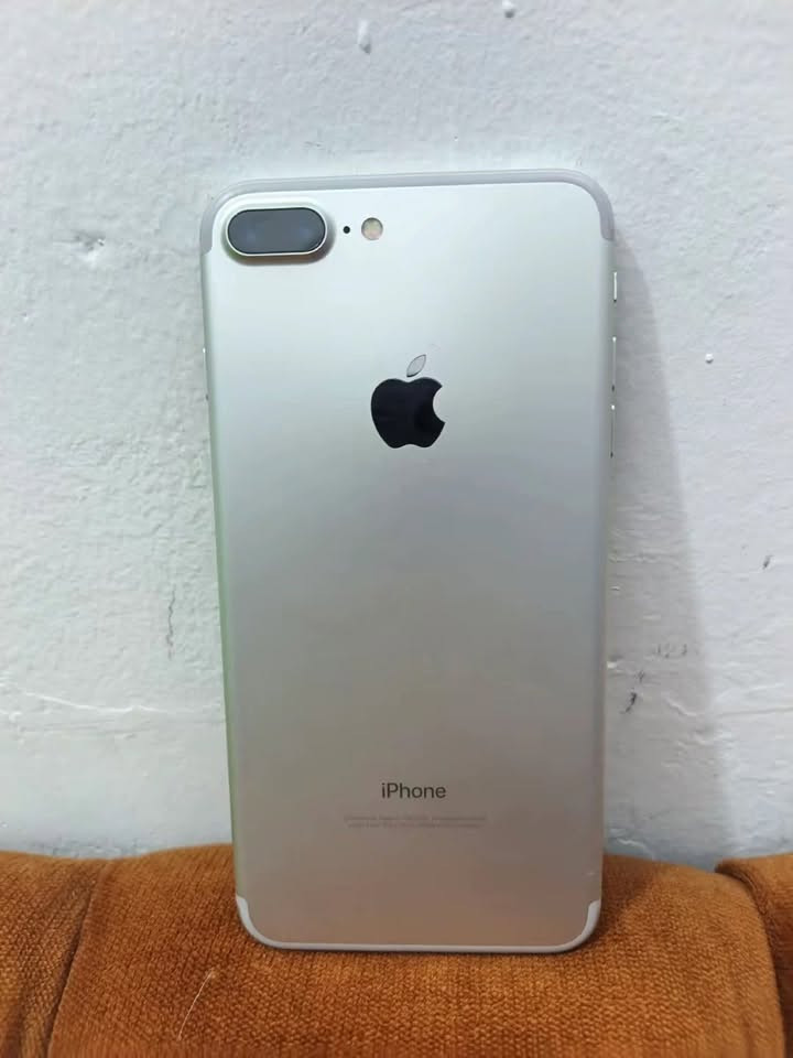 ايفون 📲 ٧ بلس مكفول
سفن بلس ايفون 👀☎ مكفول

ذاكرته ١٢٨   بطاريه ٧٤ شحنه حلو 

مكفول من الفتح 

اتصل 🗣📲📞  ***********

