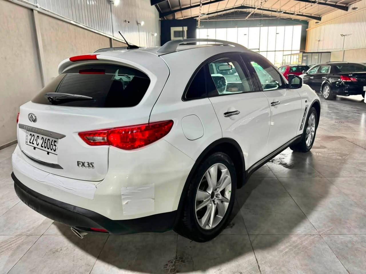 ﷽
‏INFINITI FX35 2009
أنفنيتي FX35 موديل 2009
فول مواصفات
--------------------------------------
مكان🌆:سليماني                    سعر💵: 93$
تليفون☎️: ***********
***********
--------------------------------------
محريك V6 سته سلندر
گير و محريك بشرط مامفتوح
بدون صوت بدون صرف بدون خلل بشرط فحص
ماشيه 170 الف كيلومتر
--------------------------------------
سيارة بها قطعه صبغ بشرط بدون دواخل 
--------------------------------------
مواصفات
{{ بصمة - سلايت - ستيرن كهربا  - شاشة - كشنات جلد - كشنات تتفيئة و تبريد - كشنات كهربا - فورميكا - تبريد مركزي- كشن خزن - ٤ كاميرا - بلاجكتور - ڤوليوم - تحديد سورعة - بعد }}
--------------------------------------
أربع تاير و ويل جديد سيارة جديد بدون مصروف
سيارة شرط بدون اى نواقص گير و موحريك و حدادي و كاهرباى كله بشرط
سبير ما نزله
سنوية و رقم جديد سنوي بأسمي تحويل غرامة بشرط
--------------------------------------
كوردي
﷽
‏ INFINITI FX35 2009
ئينفنيتي مؤديل 2009فول مواسفات
---------------------------------------
شوين🌆: سليمانى                    سعر💵: 93$
مؤبايل☎️: ***********
***********
---------------------------------------
مه كينه V6 شه ش بستؤن
گير و مه كينه ى به شه رت نه كراوه ته وه
سه وت و سه رف و خه له لى نييه به شه رت
 170 هه زار كيلؤمه تر رؤيشتوه
---------------------------------------
يه ك بارچه ي بوياخه  بي ناو گرتن 
---------------------------------------
مواسفات
{{ به سمه - سلايت - شاشه - ٤ كاميرا - كوشن خه زن - - كوشن جلد - كوشن هيته ر و تبريد- دوو كوشن كاره با - فؤرميكا - ته بريد مه ركه زى - بلاجكتؤر - تحديد سورعه - زؤر مواسفاتى تر }}
---------------------------------------
چوار تايه ويلى لؤكى بؤ به ستراوه
كامل سيرڤزى بؤ كراوه و يه ك دينار مه سروفى نييه
سه نه وى و ره قه م وهه زه ى تازه يه به ناوى خؤمه وه يه
سبيري دانه به زيوه 
{{ گير و مه كينه و كاره باى و هه موو گيانى به شه رت }}
---------------------------------------
