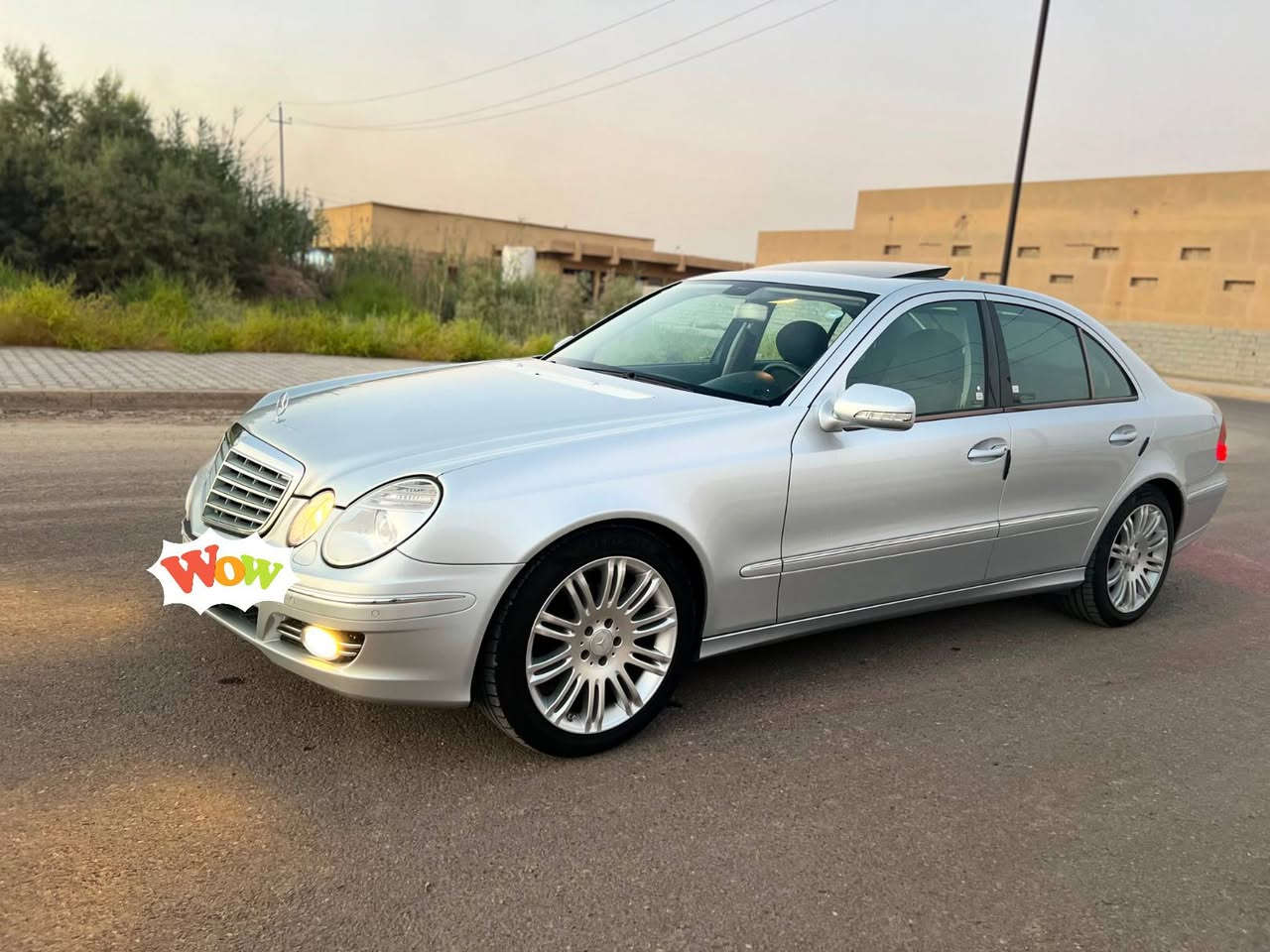 السلام عليكم
مرسيدس W211 موديل 2008 E200 
محرك وكير مكفولات 
رقم بغداد بأسمي 
مواصفات سلايد روف حساسات امامي خلفي كشنات كهرباء 
تدفئة كشنات بردة خلفية كهرباء تچاوي كهرباء قلاب 
السيارة جاهزة من تبريد من كلشي 
السيارة مكفولة من الصبغ والضربة 
صدر جديد 
السيارة جديدة على وضع الشركة 
السعر 130 وبي مجال 
للأستفسار ***********
