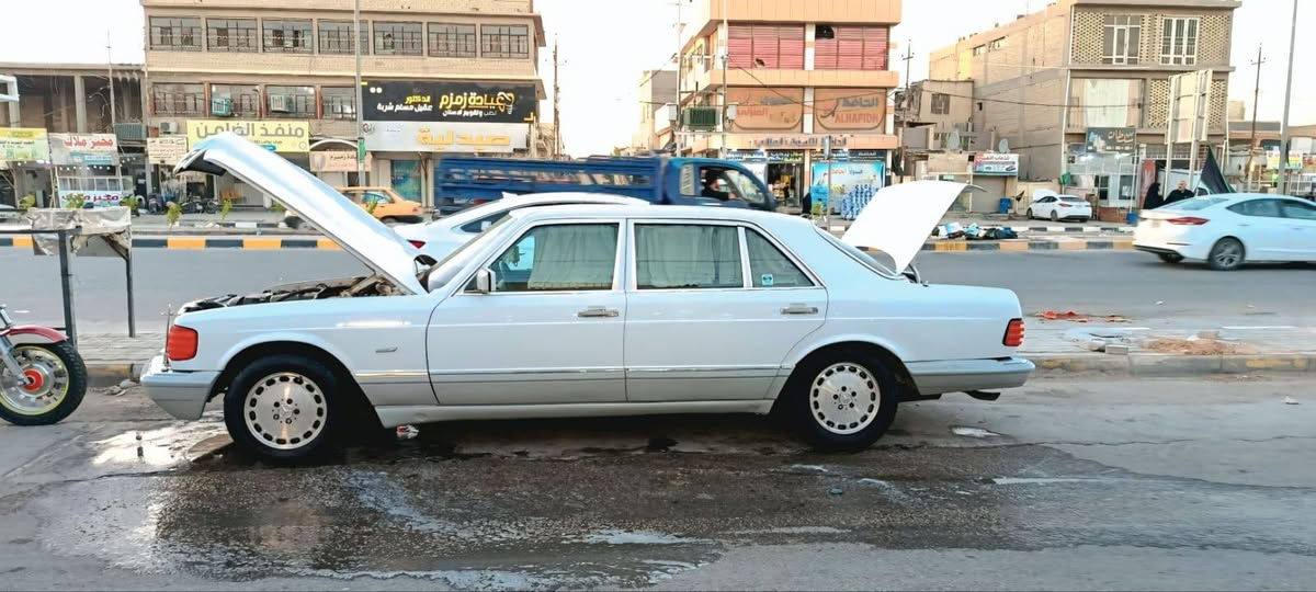 مارسدس جامبو • ١٩٨٤ • محرك ٣٠٠٠