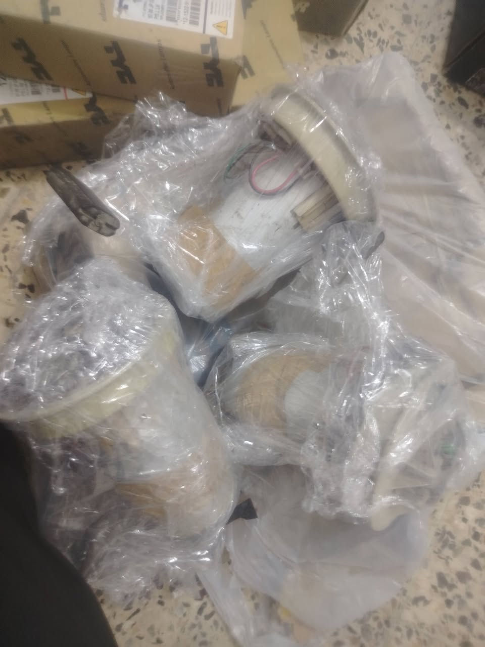 قطع غيار السيارات جيب جميع انواع جيب شيروكي
سيد صفاء ***********

واتساب ***********

توصيل جميع محافظات العراق
