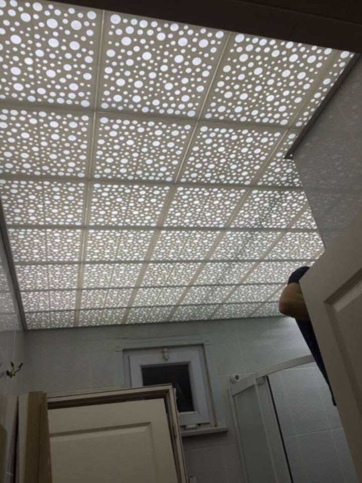 السلام عليكم عمل سقوف ثانويه جميع مناطق ديالى وكادر مختص للمحافضات بانسب الاسعار وشغل مضبوط والشغل حسب طلب الزبون يريد ع المتر أو يريد يكطعي أو كرسته وعمل حسب الاتفاق

نص مكتوب في الصور:
- محل الرافدين للزجاج مستعدون لعمل الدور والمباني ودوائر الدولة عمل السقوف الثانوية مرايا وديكورات زجاجية زجاج زخرف وكرستال واجهات زجاجية وستائر شينكو أبواب زجاجية وواجهات زجاج سيكوريت وأنواع الزجاج الهاتف: ***********
