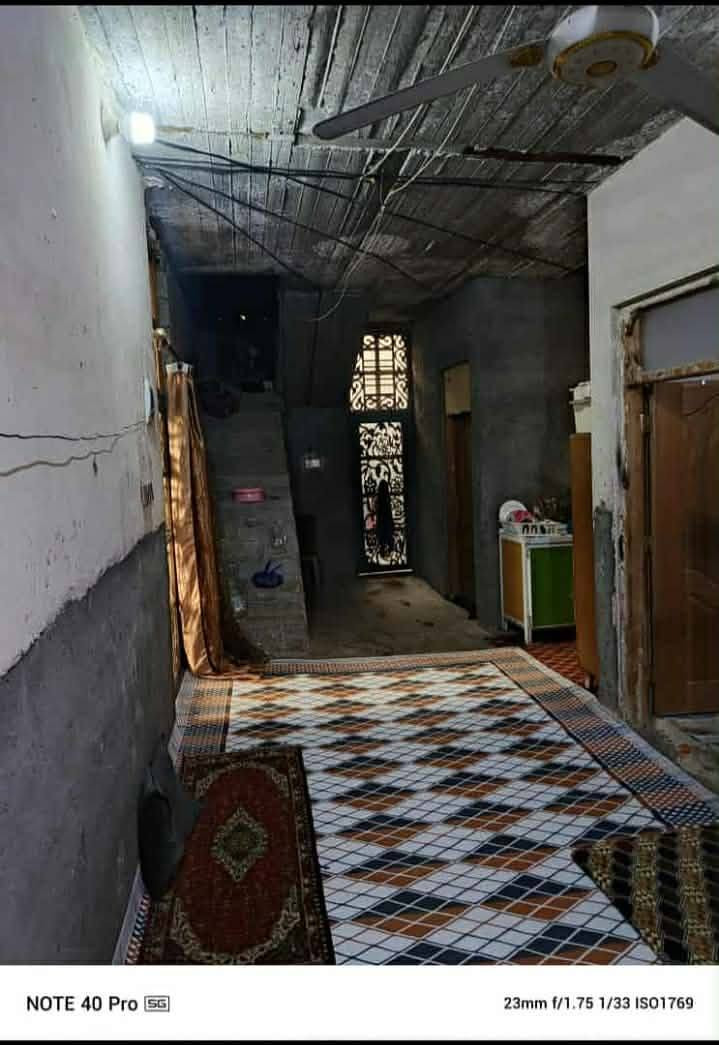 دار للبيع 80 متر ب 12 مليون وبي مجال
طابو زراعي سند 25 مرقم 

البيت دولان غرفتين وصالة ومطبخ ومكشوفات 2 وصحيات

الاساس صب السقف كونكريت البناء بلوك 

العنوان النجف كوفة شارع المعمل مقابل جامع الخزاعل

***********
