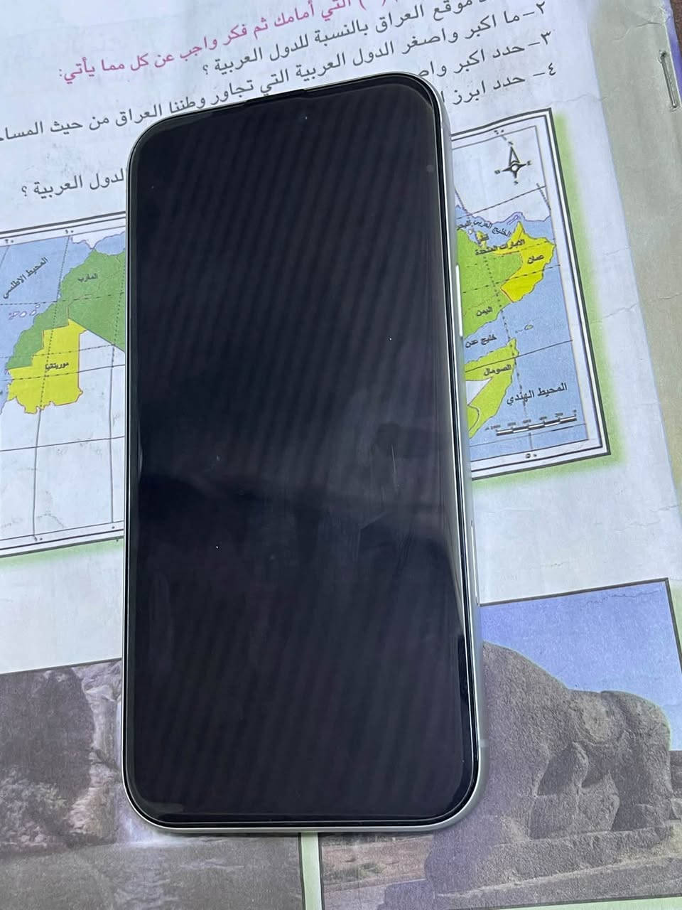 آيفون • بطارية ١٠٠٪ • بغداد