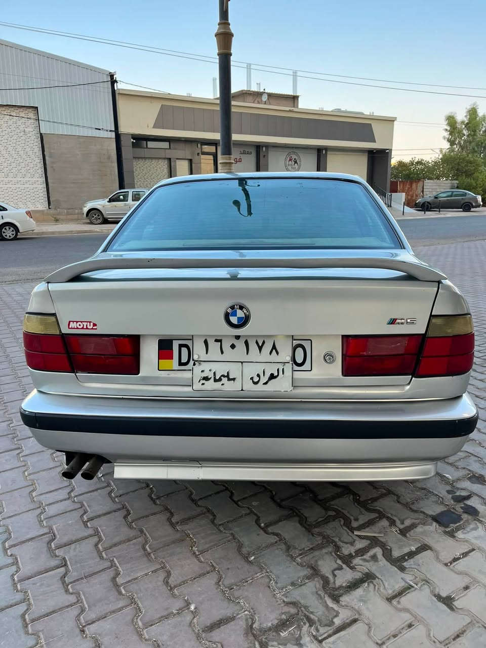 سلام عليكم بيم موديل 93 حجم 525ia كبس بيلاد اوتماتيك سياره مال بيت جاهزه مابيها دينار مصرف موصفات سياره فول فول بس مو سلايد موصفات سياره اربع جام كهربائي دبل جكمجه اوتماتيك تبريد ثلج ❄️ ويه سويج برده خلفيه بلادي دواخل ابيضّ بلادي جلد بدون أي شخطه أو شك قفل مركزي كهربائيات كامل مكمل لايتات عالي ناصي زينون اصلي صبغ عام جماليه فرن دعاميات دوستات M سماعات 🔊 سستم فول سياره بدون ضرر رقم سليمانيه سنويه جديد وبيها بطاقه بانزين شرط تحويل تاني يوم تايرات وياله جديد خليه بلادي للبيع مكاني كركوك سعر 63 وبيها مجال للشراي ملاحضه عليها غرامه 4 أوراق ينزل من سعر تحياتي ***********
