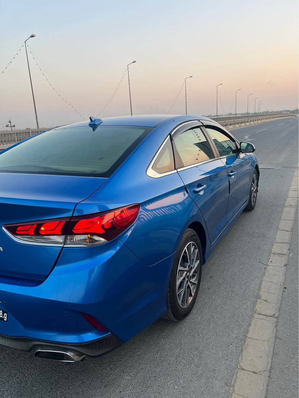 سوناتا 2019بيها قطعتين او وحده اكلير سياره جديده بمعنا الكلمه السعر 128اوبيها مجال السياره ماشيه 80الف مكان كربلاء اطوريج للتواصل *********** كربلاء, العراق
