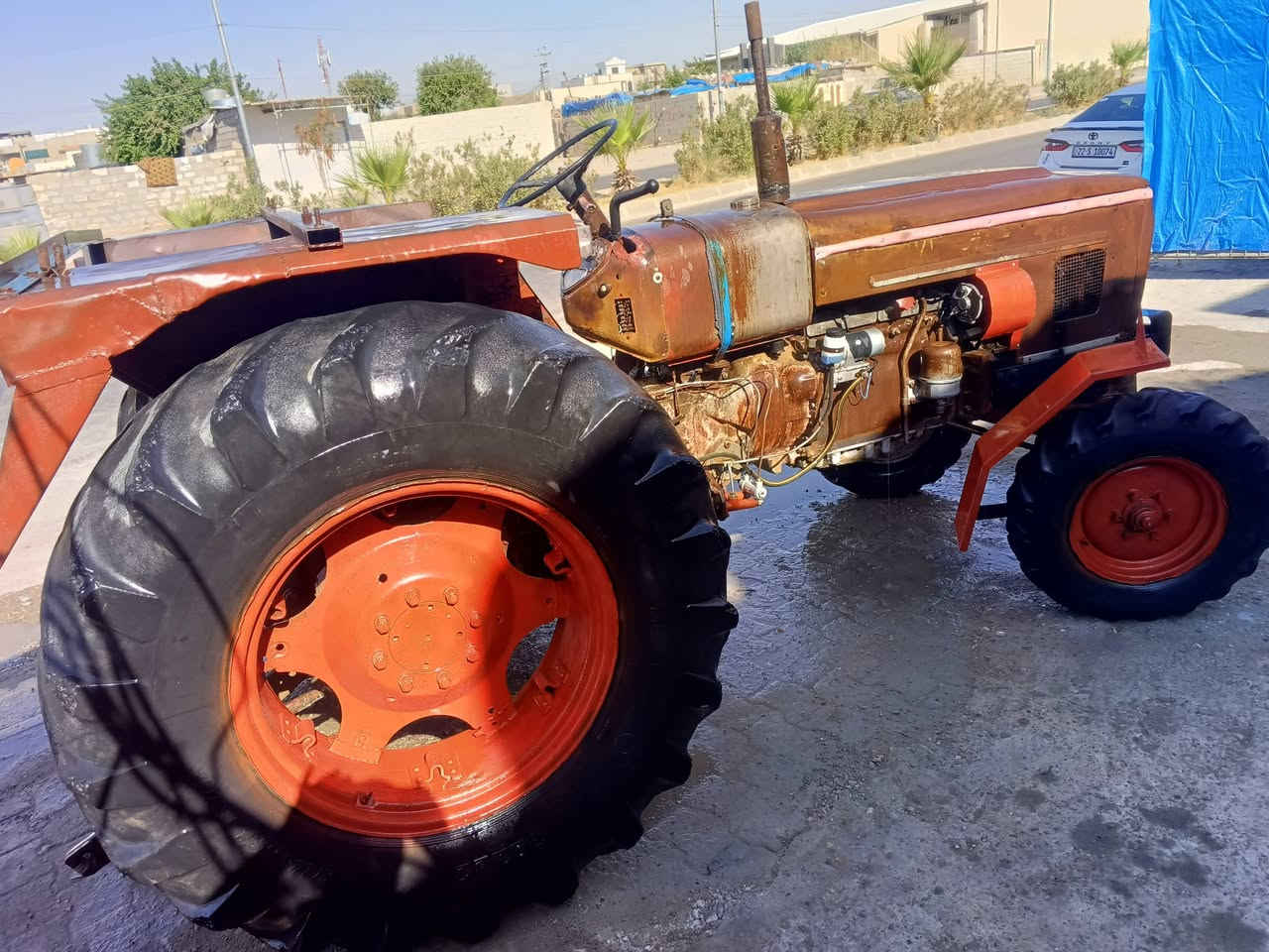 عنتر موديل 83 للبيع مكان كركوك سعر 4 ملاين وبي مجال محرك كير اكسل كهربايات كل شرط ***********   /   ***********@@
