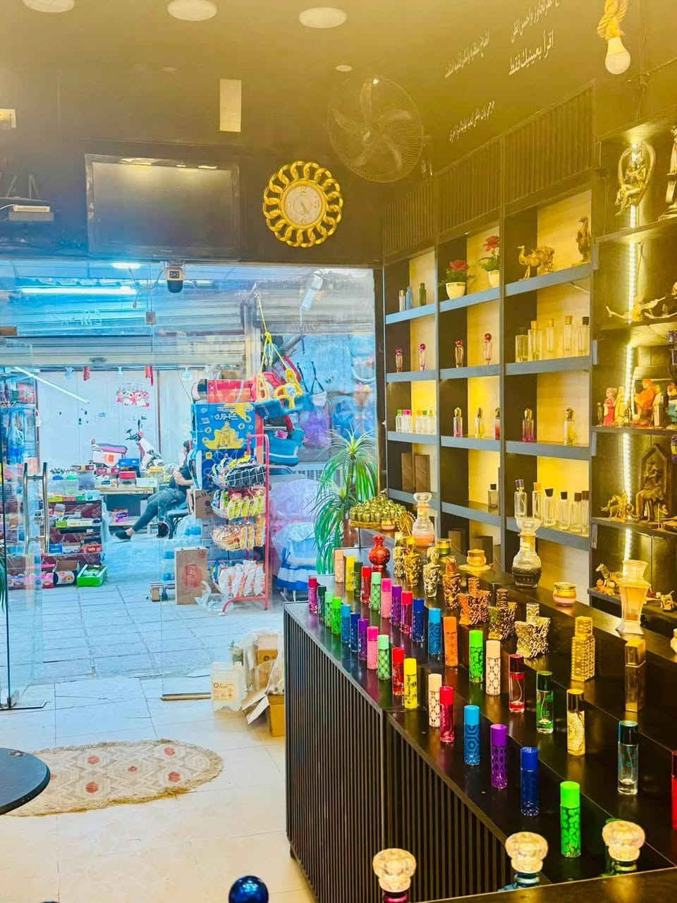 محل للبيع في بغداد الجديده مجاور فالح ابو العمبة عماره الحذاء الذهبي
يحتوي المحل علئ عطور 

وسبلت 2طن

رفوف عداد 17

ويحتوي علئ 3فاترنات

وبي عطور جاهزه ومركزه 

يجار المحل 900

البيع بسبب عدم التفرغ والتزام

السعر مناسب 3مليون

التواصل الاتصال علئ الرقم 

***********
