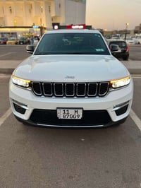 جيب كراند شيروكي لمتدد 2025 فور ويل 4*4  رقم بغداد دخول جديد / شهداء  ...