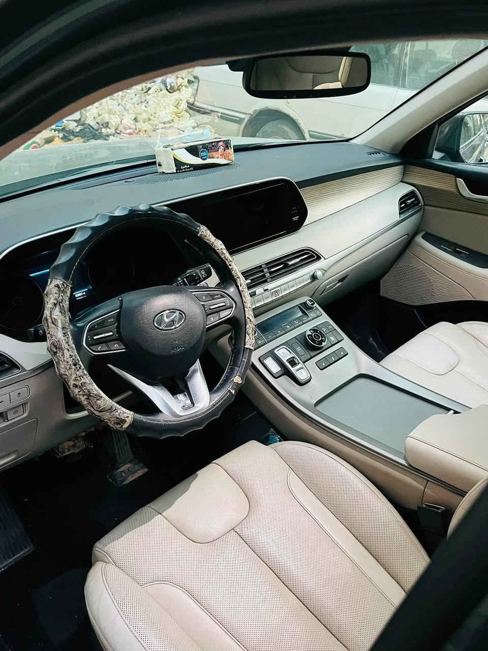 السلام عليكم
هيونداي بلاسيد مديل ٢٢
سياره نظيفة وارد أمريكي ضررها جاملغ وبنيد بدون دواخل
رقمها بغداد
مواصفات السيارة
محرك سياره 3,800
فئة HTRAC
كامره خلفية 
حساسات امامي خلفي 
توقف ذاتي 
مثبت سرعة 
سياقة ذاتية
نظام فور ويل 
انظمه قيادة /SPORT/ECO/SMART/SNOW/COMFORT/
اوتو هولد 
فتحة سقف
هاند بريك بصمه 
تدفئة كشنات اربع كشنات 
اشاير بالمري 
شاشة جبيرة 
نظام منحدرات 
تدفئة ستيرن
الكير نظام ازرار 
كشنات سياحي منفصل 
تكتات تبريد بتنتة 
مخارج شحن بالكشنات 
شاحن لاسلكي
تشغيل عن بعد 
شاشة عرض ابل كار بلي اندرويد اوتو
ترحيب عند الاقتراب يدات الأبواب 

سعر السيارة٢٣٥ وبيها مجال سياره شي بسيط 
عنوان السيارة كربلاء المقدسه 

   الاتصال على رقم/ ***********
