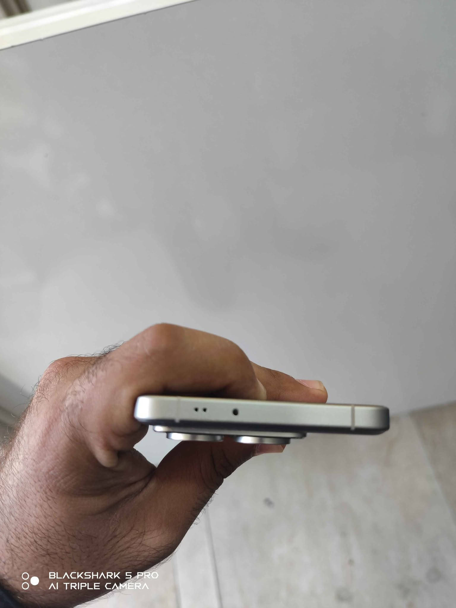 Mi 14T Pro
Global 2 Sem
1TB
Kaml ashya 100%100xawen
Patri 94
600hazaru majale kam
La karkukm gayandn haya
***********
..........
شاومي14تي برو
نسخة عالمية دبل سيم
كامل ملحقات 
نضافة100بالمية
بطارية 94
ذاكرة تيرا
مكاني كركوك توصيل متوفر
*********** كركوك, العراق

نص مكتوب في الصور:
- BLACKSHARK 5 PRO AI TRIPLE CAMERA