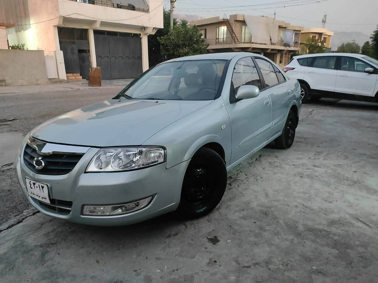 سةني سامسؤنگ ٢٠٠٧ ناو زةرد ٤ جام كارةبا
ئاوينة كارةباي بي بؤياخ ٤ تايةي لؤك كامل جايز ٤٨ مةجال شوين سليماني***********
