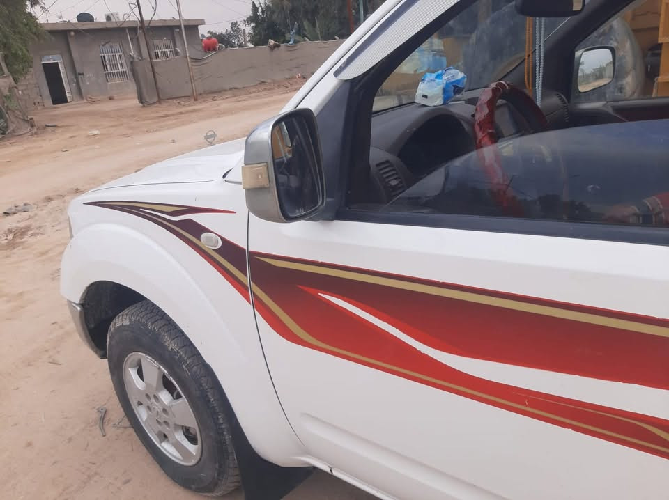 نافارا • ٢٠٠٩ • مكفولة