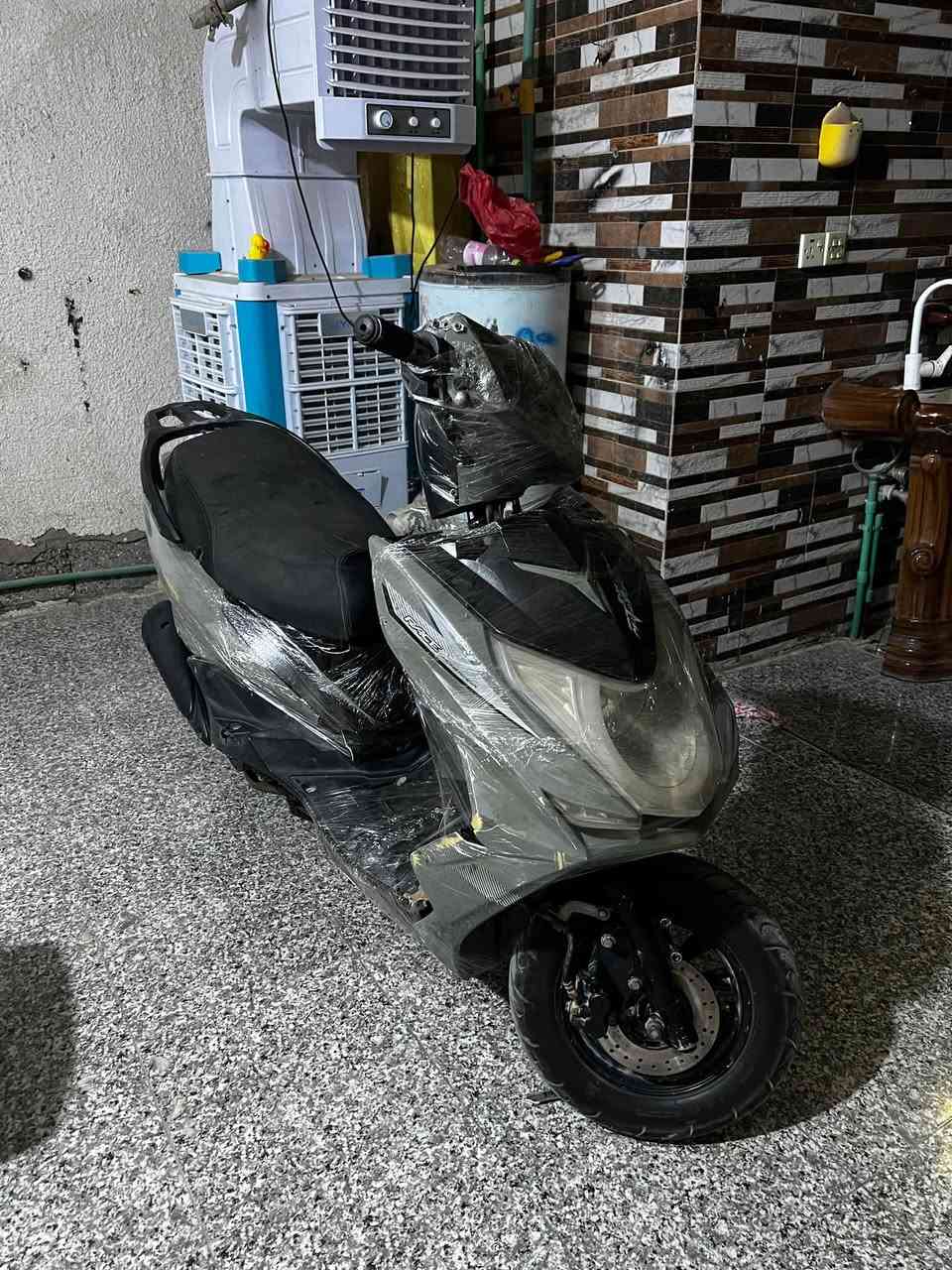 سكنس • ماكس • سلف هندر