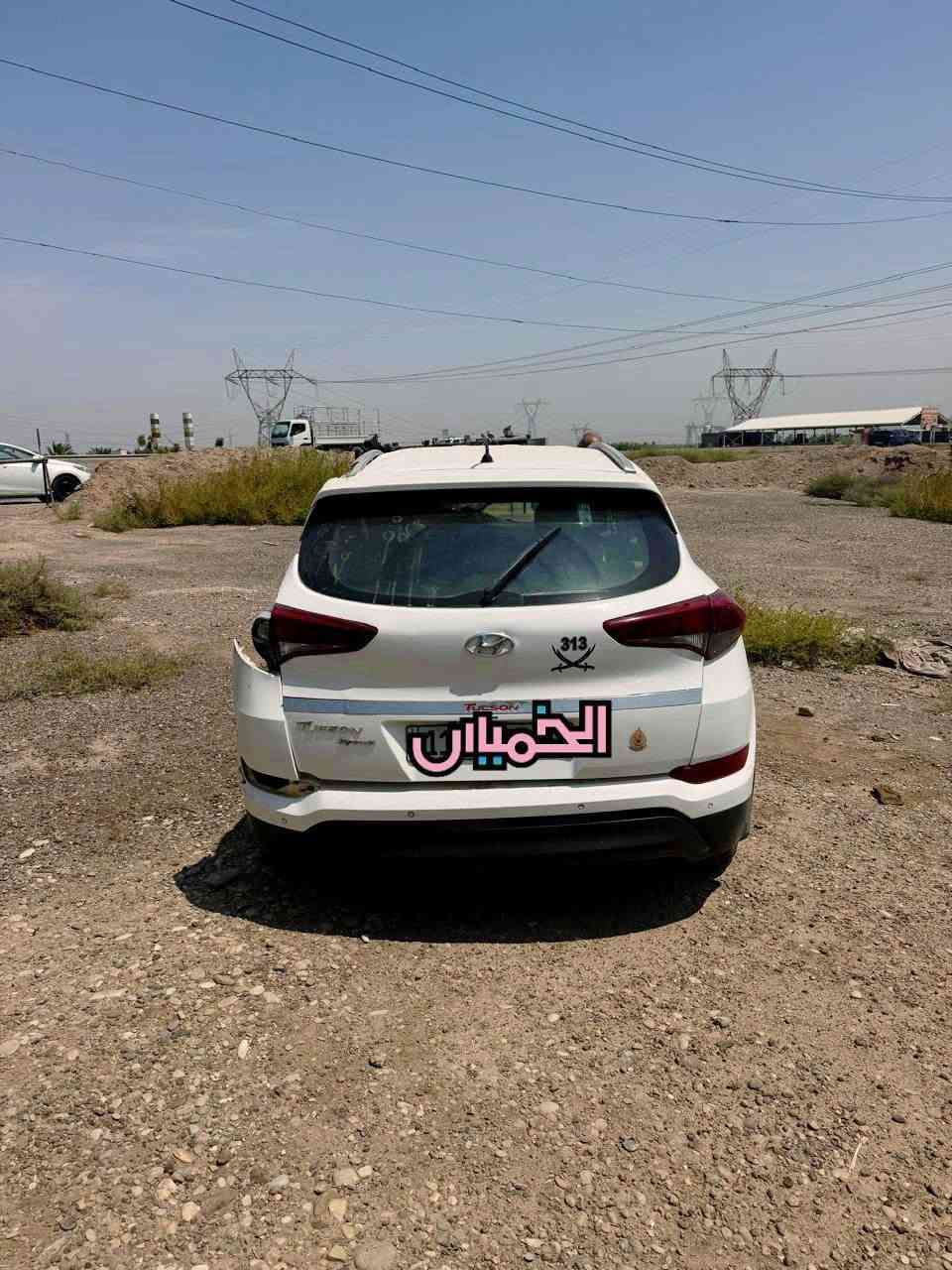 توسان ١٨ بيها حادث بيبان جارملغ خلفي
على وضعها ابيع
***********
سعرها ٨٥ مجال بسيط
