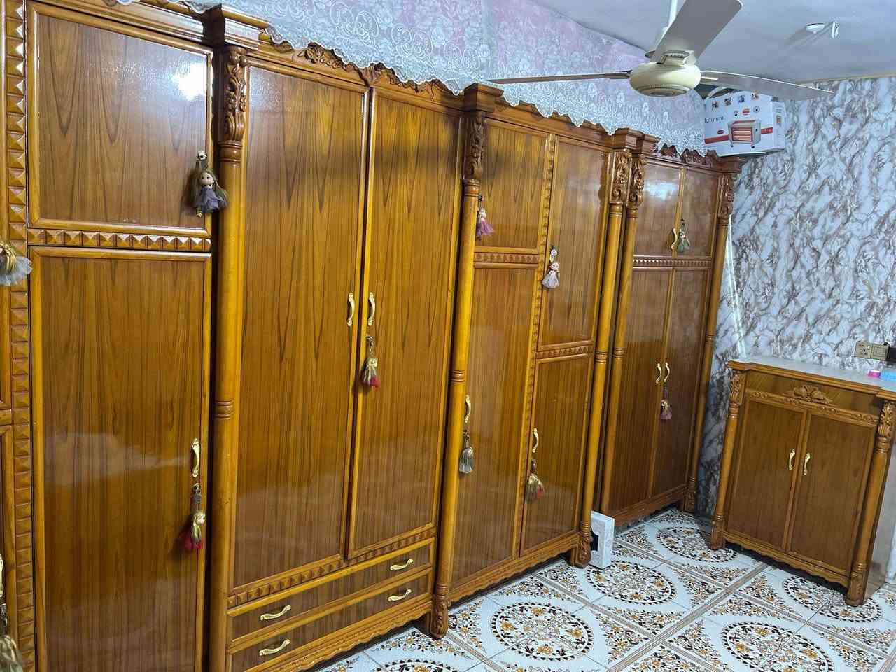 السلام عليكم 
غرفة نوم للبيع الشراي يتصل ***********

