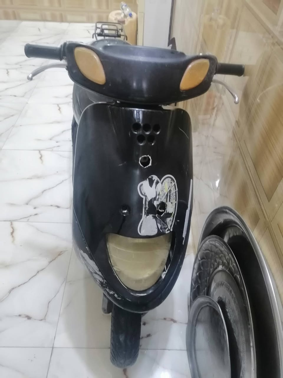 دراجة جاهزة سعرة 200 مكان ناصريه مركز *********** مو شراي لا تعبني
