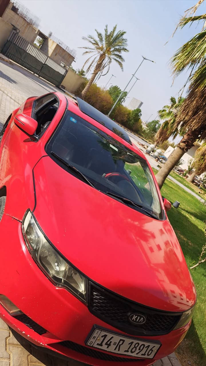 سيارة فورتي للبيع البصرة 
مصبوغة جمالية 
لا يوجد ضرر بالبدي
مكينة كير تبريد بحالة جيدة 
بصمة تنته تحكم ستيرن (فول مواصفات ) محرك 1600 جي دي اي 
السعر 73 $ بية مجال
الهاتف ***********
