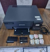 طابعه Epson L8050  للبيع طابعه نقص هيد باب اول استيراد من الإمارات  دا...