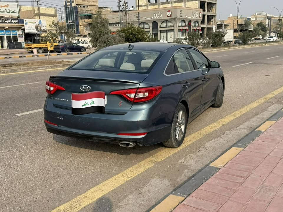 السلام عليكم
سوناتا ٢٠١٧ كصتين نظيفة كير ومحرك كفالة 
تايرات وحدادية جديدة مع باتري جديد 
تبريد ثلج ع الفحص السعر ٥٠ مع المجال 
رقمها حلو وشغلة حلو سنوية اصلية 
مكاني النجف للاستفسار الاتصال 
على الرقم *********** 
غير متواجد ع الفيس اتصال فقط
