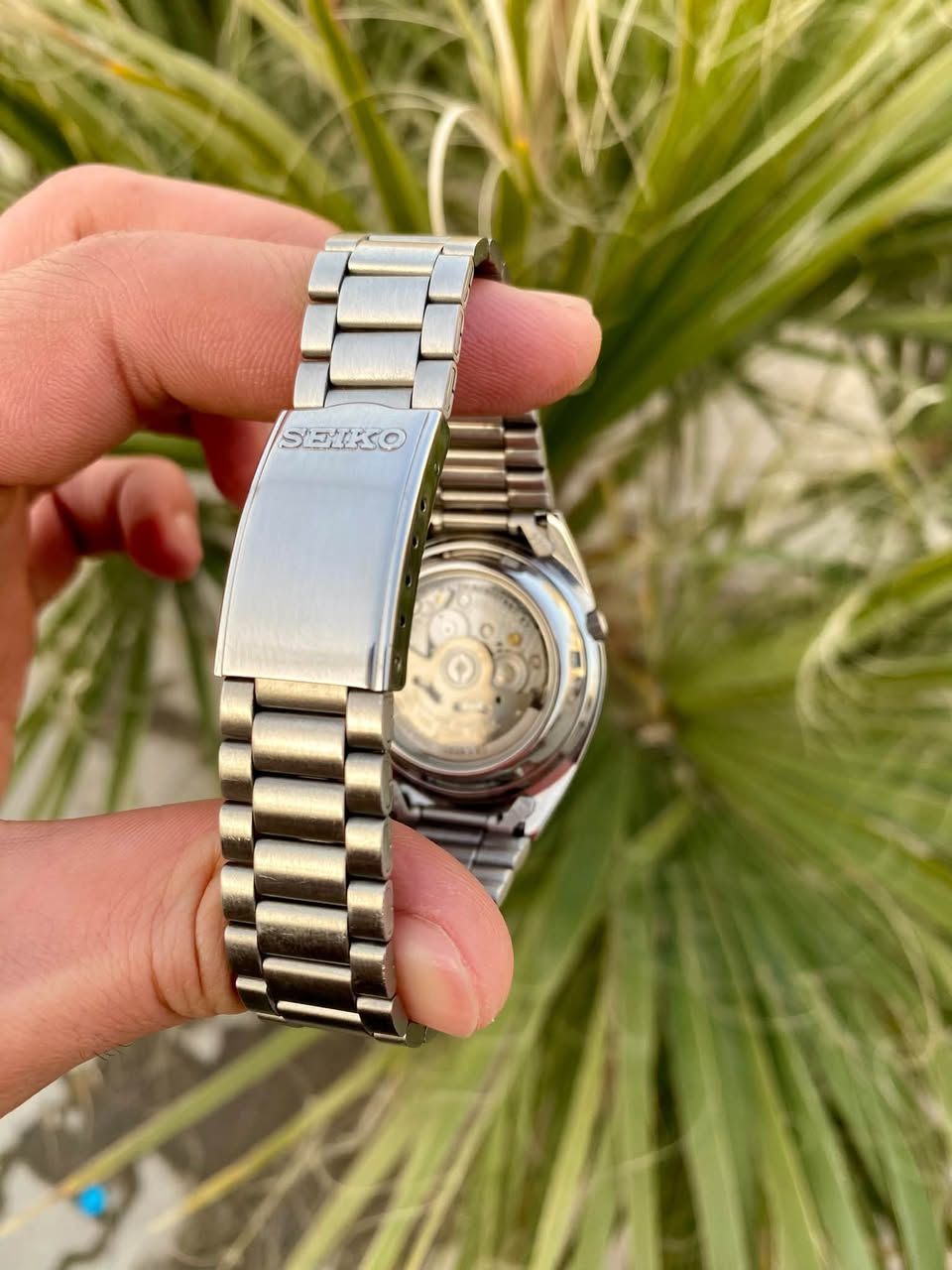 #SEIKO 5
#سيكو 5 ياباني آصلي 
🔻مستخدم كالجديد انتاج مقطوع تعمل كالجديد 
موديل SNXS73K
اوتو ماتك 21 حجر 
أوبن كيس مكينة كشف 
مقاومة الماء 30 متر 
الأرقام والعقارب  لامينوس مضيء 
السعر، الحجز او اي استفسار خاص 
فقط للجاد في الشراء لطفا 
او واتساب ***********
يوجد توصيل 🚚 
🔻متوفر اكثر من 250 ساعه اصلية
