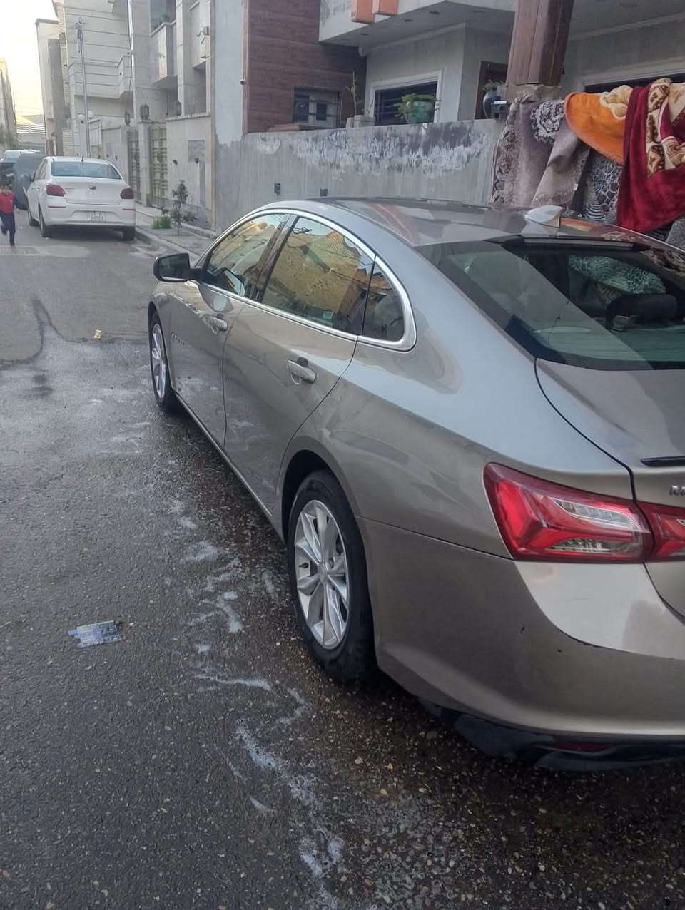 السلام عليكم ماليبو موديل 2022
 محرك 1500 تيربو 
الضرر موضح بالصور 
ماشيه 30 الف ميل  حقيقي شرط الفحص
رقم بغداد تحويل مباشر سعرها 120 وبيها مجال للشراي
مكانها بغداد 
رقم الهاتف ***********
