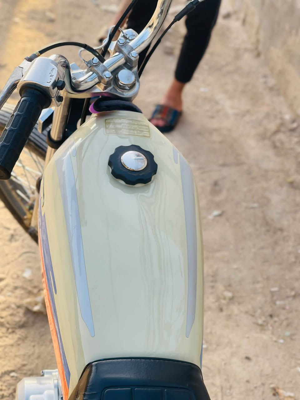 سلام عليكم اربعه كير مرقمه موديل 21 تعمير 26سعر خاص   08752760478
