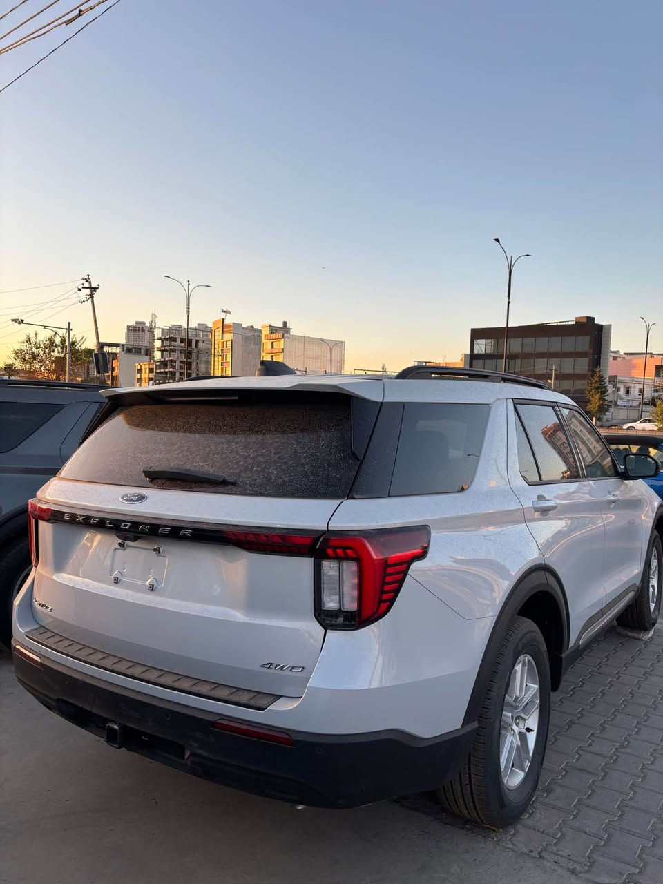 Ford Explorer 4wd active 

فۆرد ئێکسپلۆرەر
مۆدێل ٢٠٢٥ 
دەبڵ ئەکسل
مواسەفات ئەکتیڤ
سەیارەکەمان تەنها بۆنیتی بۆیاخە
بۆ نرخ ٣٣٠گەڵاو معامەلە 
بۆ پەیوەندی *********** السليمانية, العراق
