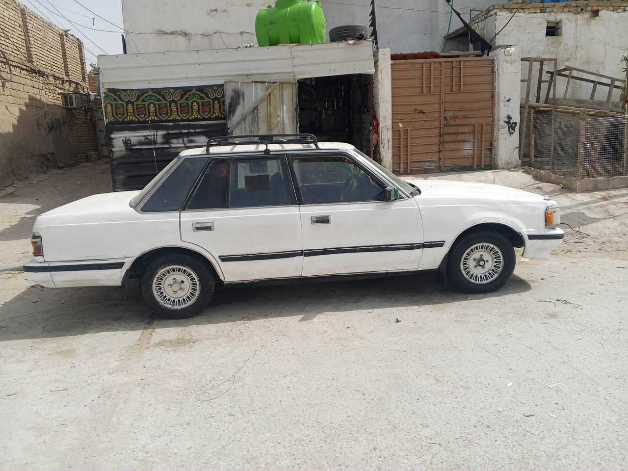 سياره سوبر البيع جاهزه مال بيت شغل وطلع وين ميعجبك شاشه باتري تواير كله جديد رقم ذيقار مكان ناصريه مركز سعر 20 ***********
