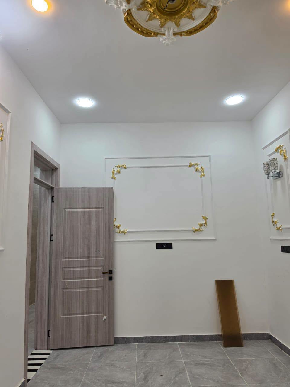 بيت للبيع مساحه ١٠٠ متر بناء حديث يقع بدايه حجي حسن قرب اسواق الحجي بدايه الفرع محوله بسعر مناسب ب ٧٣ وقابل للتفاوض ‏‪***********‬‏
للاستفسار
