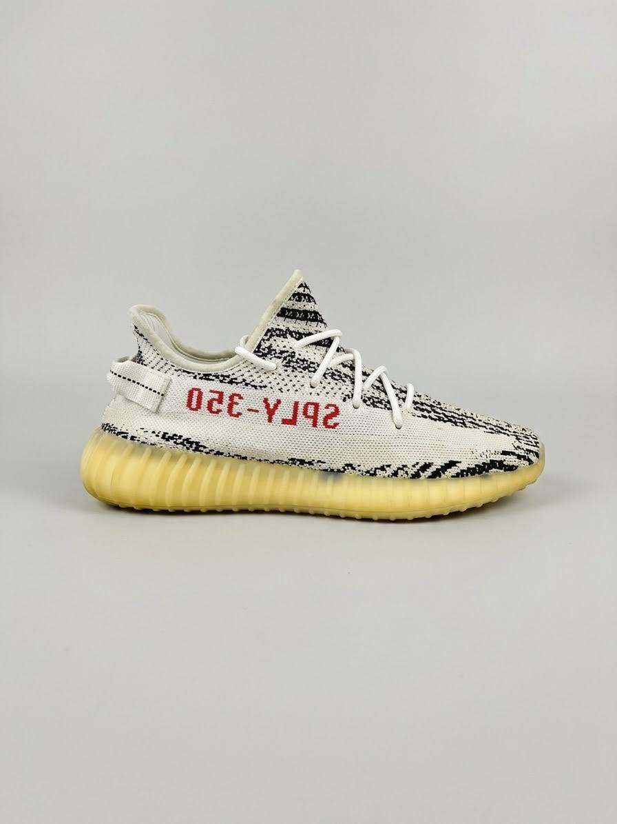 احذية YEEZY adidas  اورجنال  boost  جملةومفرد  للإستفسار ***********
