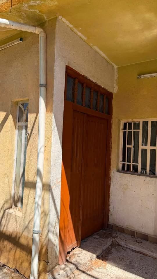 دار للبيع:
مستعجل

دار 200 متر للبيع طابقين حي العسكري خلف جامع سداد البرزنجي طابو صرف باسم شخص واحد تحويل مباشر

السعر 125 مليون 

الاتصال على الرقم( ‭***********‬ )

