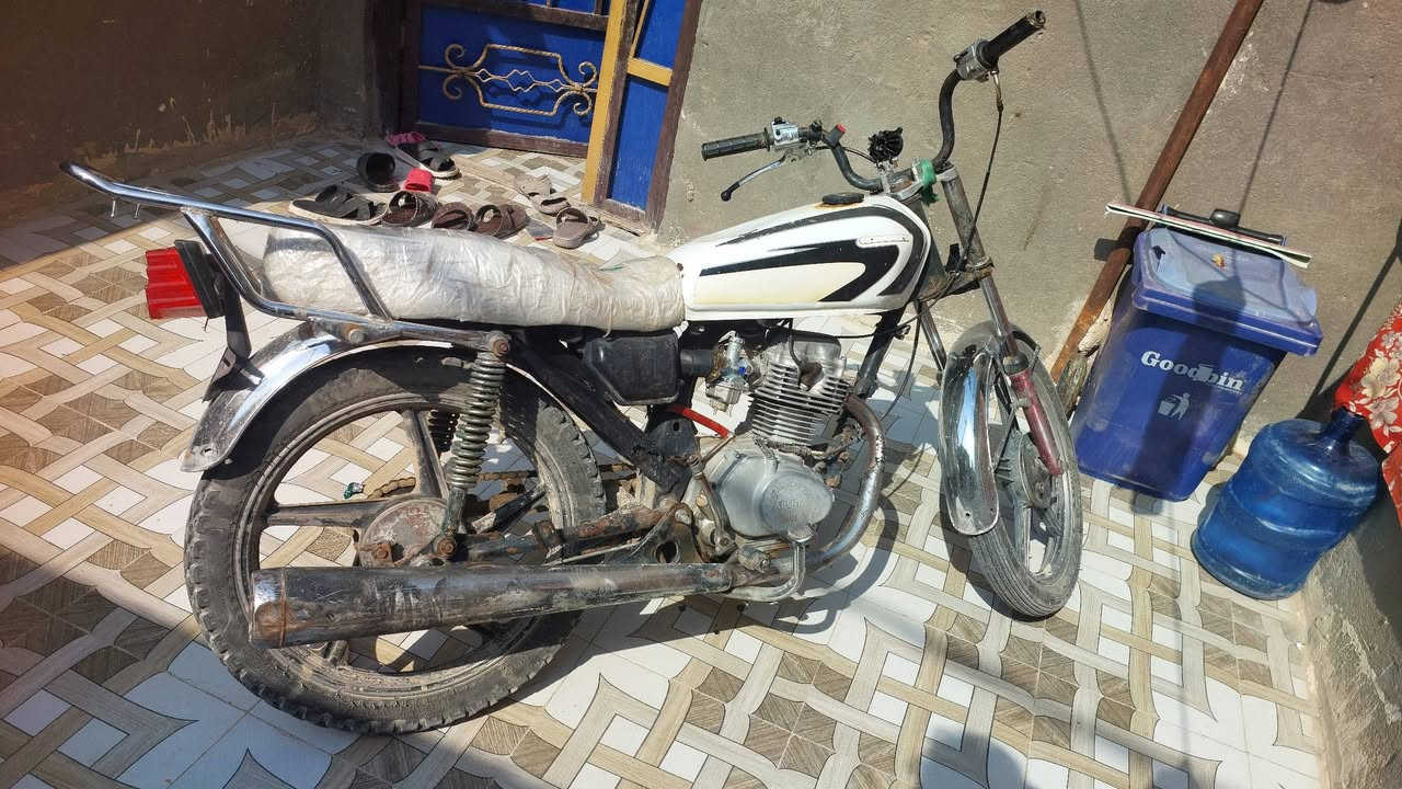 شغل وطلع  هندر واحد… 200 قفل 199 الف مابيع… .جاهزة  *********** اتصل وتدلل
