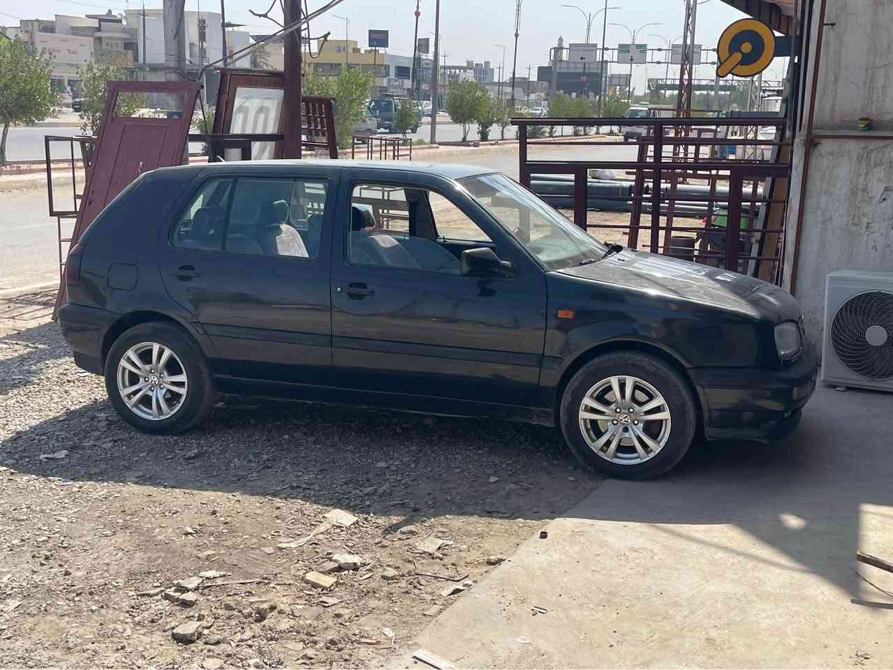 كولف 1994 
كير اوتو مكينه 2000
تبريد ثلج
السياره بدون ضربه بدون طخه صبغ جناليه فقط
كير ومحرك شرط 
صدر امامب خلفي
تخم تاير قبل شهر جواها جديد
سنويه باسمي شرط تحويل
مكاني ديالى بعقوبه  المفرق
سعر 45 وبي مجال 
*********** بعقوبة, ديالى
