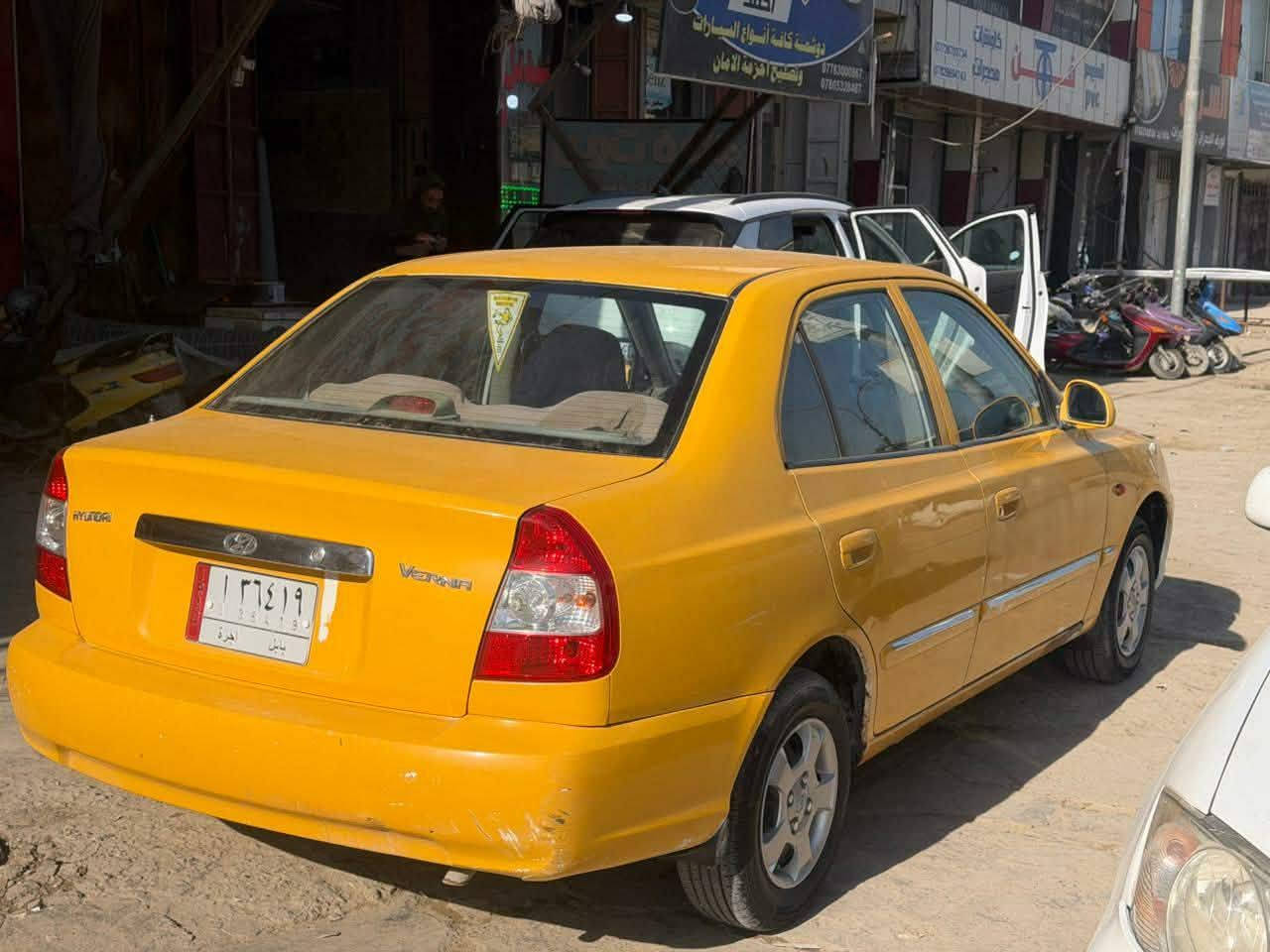 هونداي فيرنه موديل ١٤ رقم بابل بلاديه مامعيوده مكفوله من الضربه والصبغ مكينه كير تبريد جاهزات مكانه بابل المركز ب٧٠ وبيه شي قليل ***********

نص مكتوب في الصور:
- HONOR X8
- 64MP Quad Camera
- O HONOR X8 64MP Quad Camera
- O HONOR X8