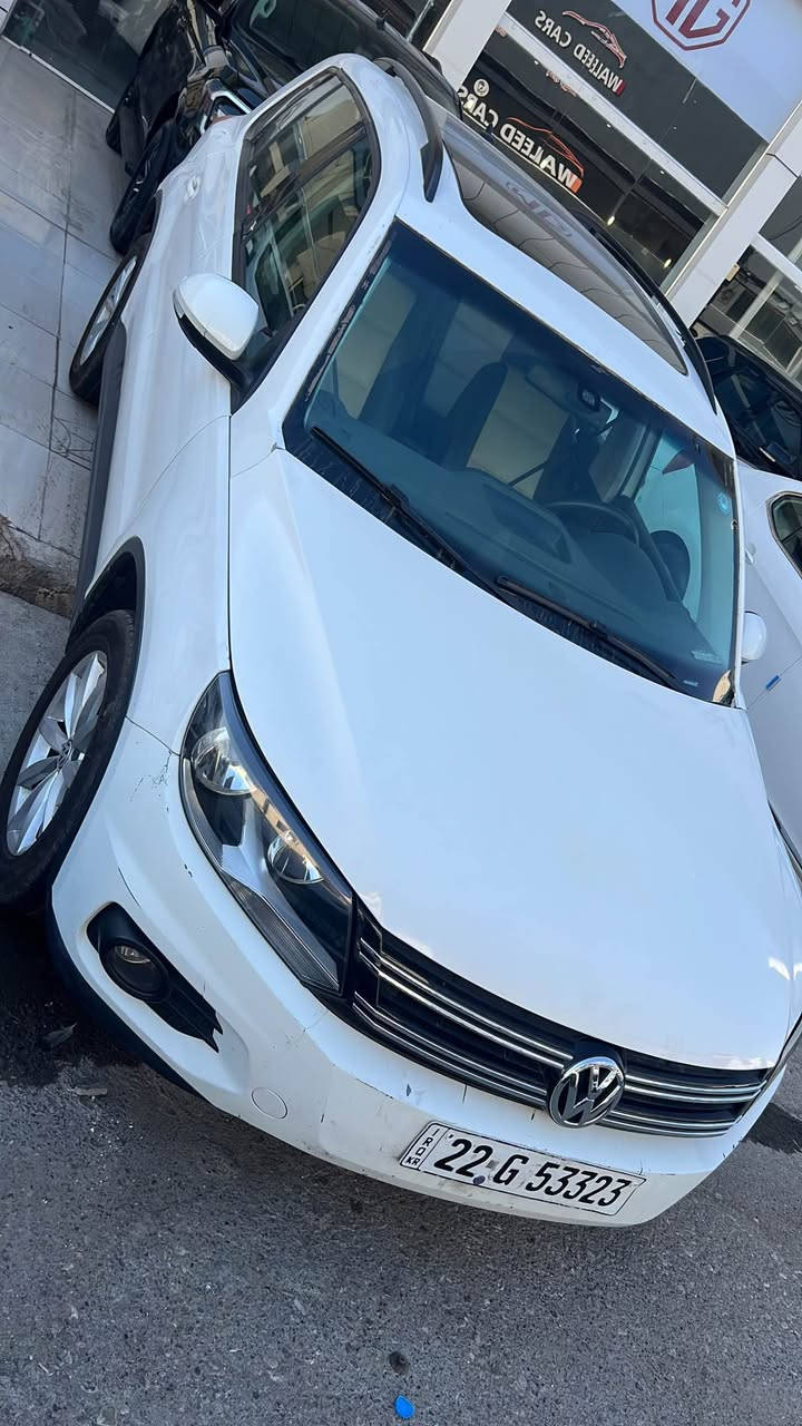 Volkswagen tiguan 2017
فولكسواكن تيكوان موديل 2017
مەکینە 20 تۆربۆ
فول مواصفات پانوراما
كوشن جلد - كوشن هيتر - سوكان فوليوم - تحديد سرعة - بصمة - كامرة - carplay - دبل اكسل - بريك بصمة 
گێر مەکینە بەشەرت 
ته نها بونت چاملغ بوياغه بي ناو گرتن 
بيها بونت چاملغ سبغ بدون دواخل 
١٧٥ هه زار كم رويشتووه 
بي مه سروفه  
سه نه وي هزه نويه جديد 
نرخي ١١٠ ورقه و مجال 
سعرها ١١٠ ورقه مجال 
رقم تلفون ☎️/ *********** 
مكان اربيل أربيل, العراق
