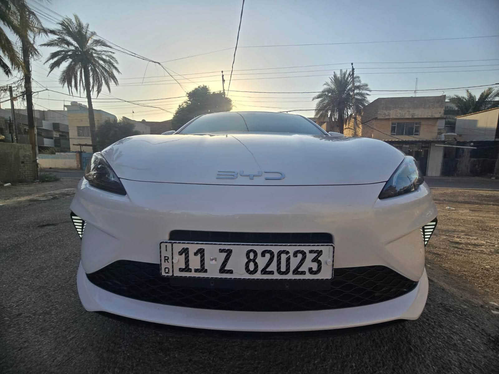 للبيع سيل فايف موديل 25
ماشيه 19000
مكفولة كفاله عامه 
ويل كب 
بلوجكترات 
داخل جلد رصاصي 
اوتو هولد 
4 وضعيات قياده 
وايرباكات 
وبقية المواصفات العادية 
***********
المامون مقابل سيد الحليب
