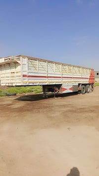 عربانه حداديه للبيع وترهم مراوس بعربانه اربع محاور حداديه وبالفر ق يلع...