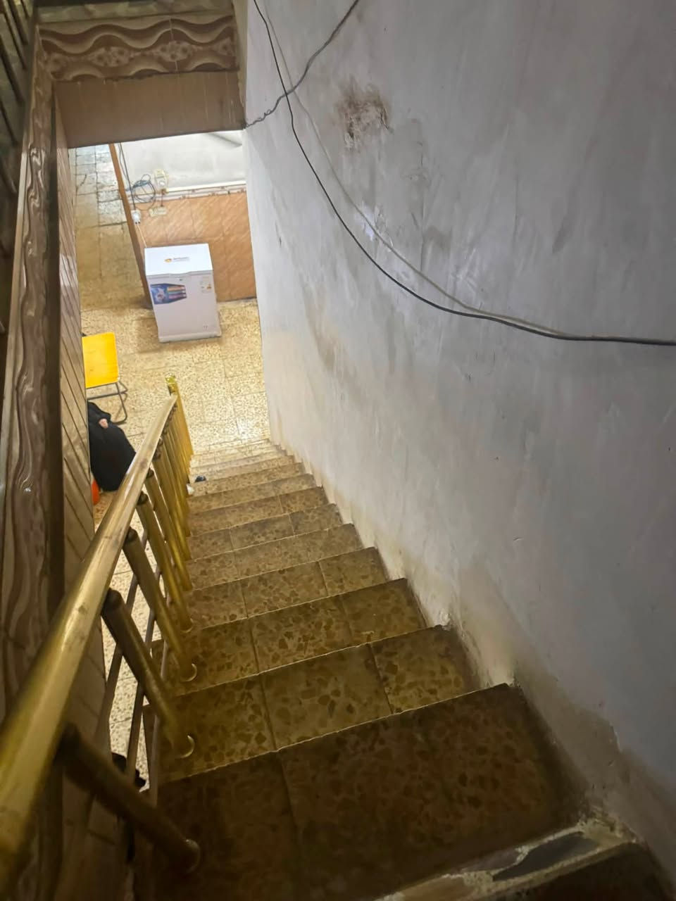 مشتمل للرهن حي الجامعه مساحه ٨٠ متر  طابقين ٣ غرف نوم وصاله ومطبخ واستقبال سعر الرهن ٣٥ مليون اتصال ***********
