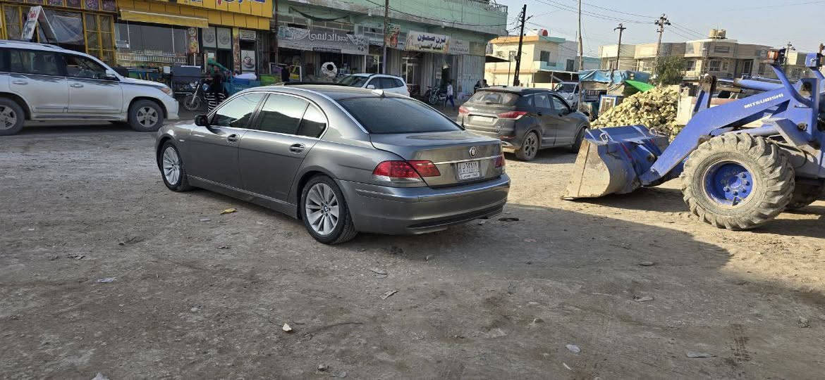745 
موديل 2003 
السياره جاهزه من كولشي 
مكينه وكير جدد 
كفاله منل حادث صبغ للجماله 
السياره بسامينه تحويل ثاني يوم
مكاني بابل  السعر 110 
للتواصل ***********

