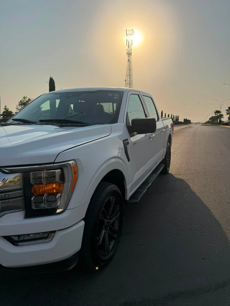فۆرد F150 XLT 
سپی 2021 4X4
دەبل ئکسل 
بۆدی کورتد دەرکا  گەورە 
کێر لە حارد کیر تیارە 
کامیرا 360 
رادار حساس 
کوشین گەرم 
شاشە ئەلکترۆنی 
شاشە گەورە 
برێک ئەلکترۆنی 
فول فول بەس بێ پانۆرامە 
حدیسە بەس یەک جاملخ بیلاد گۆرایە  
نرخ 290$ وەرەقە 
وتسئاپ *********** 

فورد  F150 XLT 
بيضه 2021 4X4
دبل اكسل
بدي قصير باب طويل
گير طيارة
كاميره٣٦٠
رادار حساس
شاشة إلكتروني 
كوشن تدفئة
شاشة جبيره
بريك إلكتروني 
فول فول بس بدون بانوراما 
حادث واحد جاملغ مبدل بلادي
سعرها٢٩٠$ورقه 
واتساب ***********
