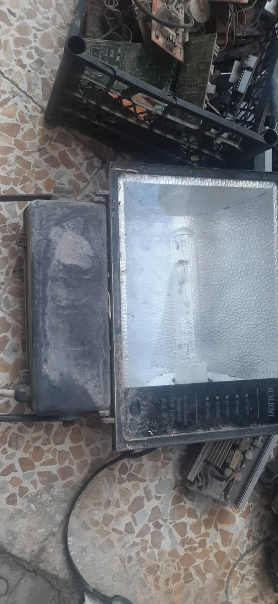 للبيع ..... سكراب 
السعر  25
 للإستفسار  ***********
