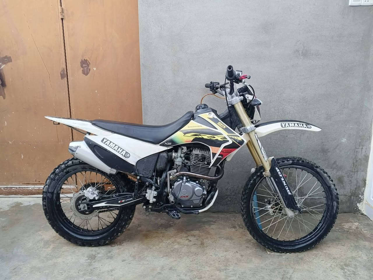 سلام علیكم دراجة قفاز CRX 122 مودیل 2023 للبیع دراجة خیر من الله مکینە 250cc بدون نقوصات كامل مكمل بدون تبخیر شلعة فول دراجە سعرە 825 الف وبي مجال شراي یتصل علی رقم فقط غیر موجودین علی فیس 

عنوان: قرب ملعب هاوکاری 
رقم: ***********

