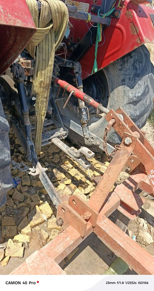 مكينه بصراويه مع فدان ١٢حجم وخرماشه السعر خاص ***********
