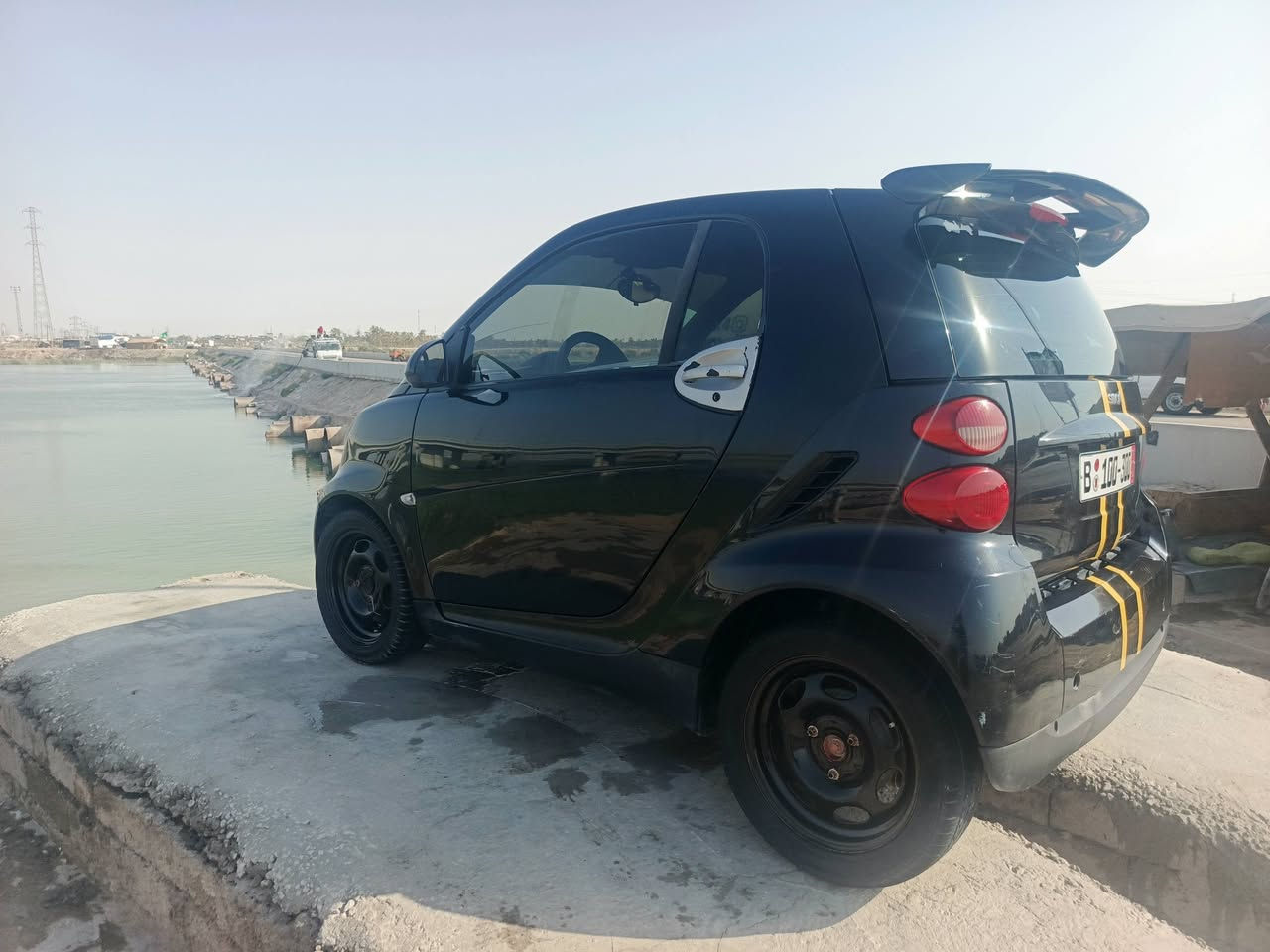 الله يخليكم مو شراي لاتعبني ابيع كوم حديد سيارا ادوات ماعرف سبب لعطل بس محرك وكير بل جيس بس ماتشتغل يعني تاخذهه سحب من يمي مكاني بصرا قضا لقرنه متواجت واتس بس *********** سعر25

نص مكتوب في الصور:
- سمارت مرسيدس العراق smart حمودي الكعبي ٣٨ د · 👤 سلام عليكم مارسدس سمارت سيارا نضيفه بس كلك يعني دوات كلشي مابيه بس طلع بل عينه 3خطوط مارف شنو بيه ابيعا تفصيخ او كامله مكاني بصرا قضا لقرنه/***********لمو شراي لاتعبني سعر25💜💜