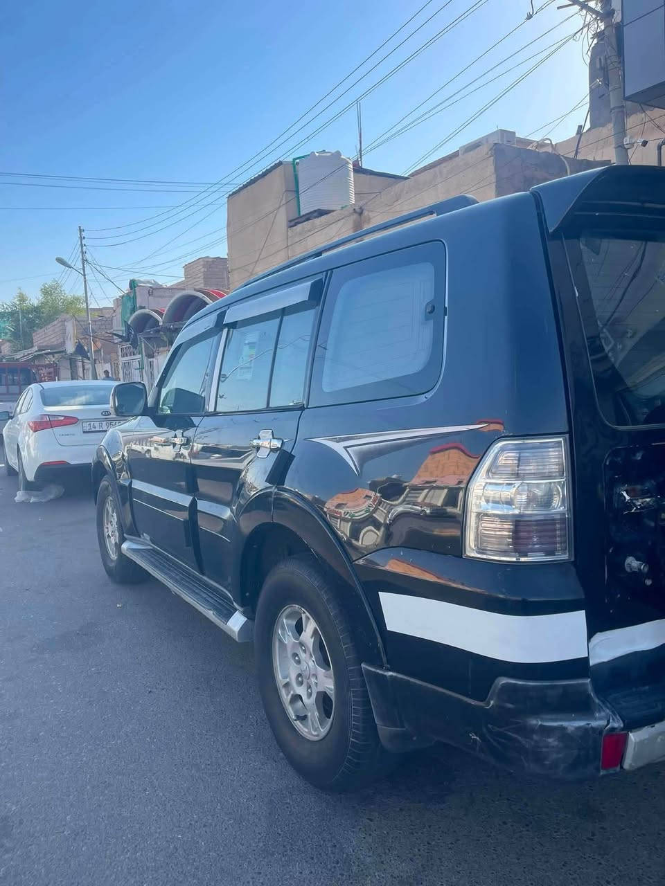 باجيرو للبيع موديل ٢٠٠٨
السياره تخبل من قوه وعزم و كل النواحي 

باجيرو 

تبريد خير من الله 

شاشه 

مضخمات صوت

حداديه 

تايرات جدد

وبعد هواي 

 تجي تشوف بعينك 

سعرها ٩٥ وبيها مجال 

مكاني البصرة 

رقمي ***********
